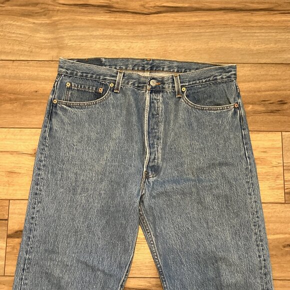 Men's VTG Levis 501 Original Fit Denim Jeans 38x30 Blue USA Made Button Fly 90s - Picture 2 of 12